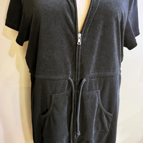 NWT Lane Bryant Black Zip-Up Swimsuit Coverup - Size 22/24 🔥 Plus Size 🌸 - Picture 2 of 5